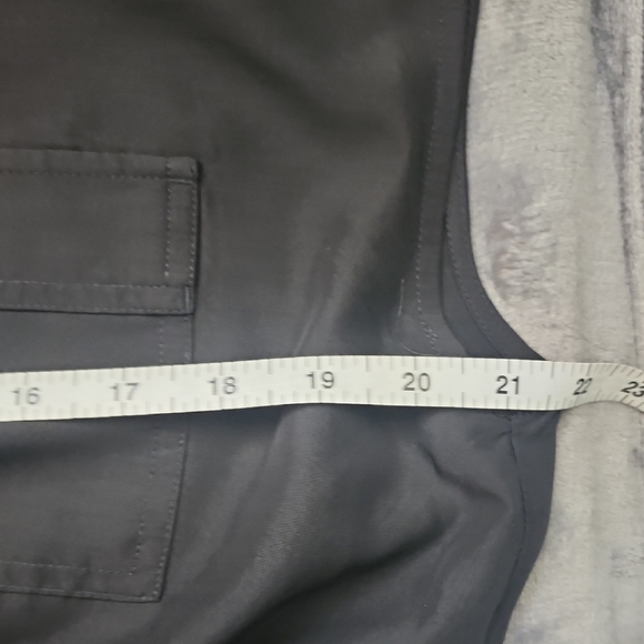 $4 FIRM 🌟FINAL MARK DOWN🌟 Old Navy Black Dress with Button Detail - Picture 3 of 8